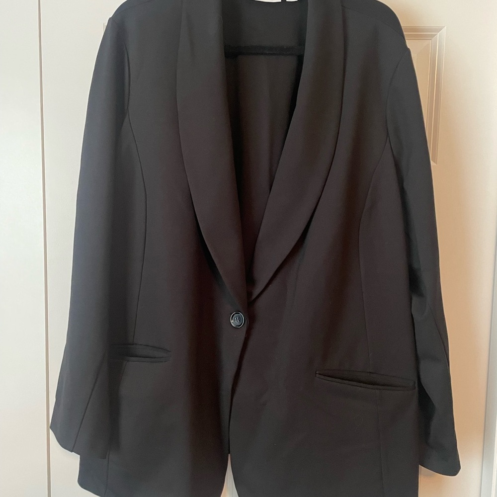 Susan Graver Black Blazer